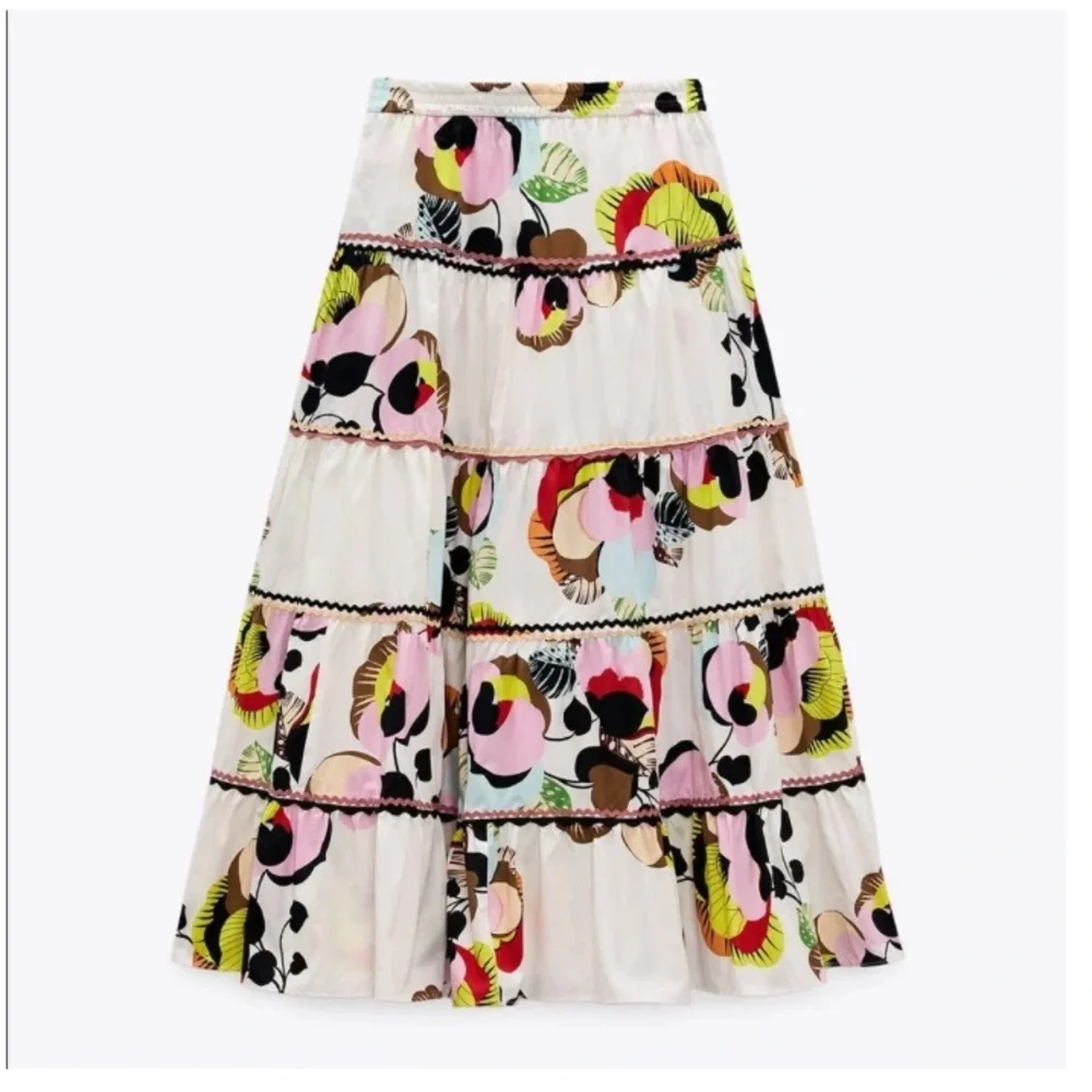 New: Zara Midaxi or Maxi Tiered Cotton Skirt w Pockets. Size Medium